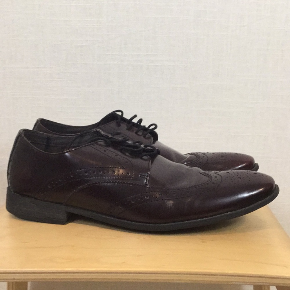 NWOT Clarks Collection cordovan Oxford laceups!